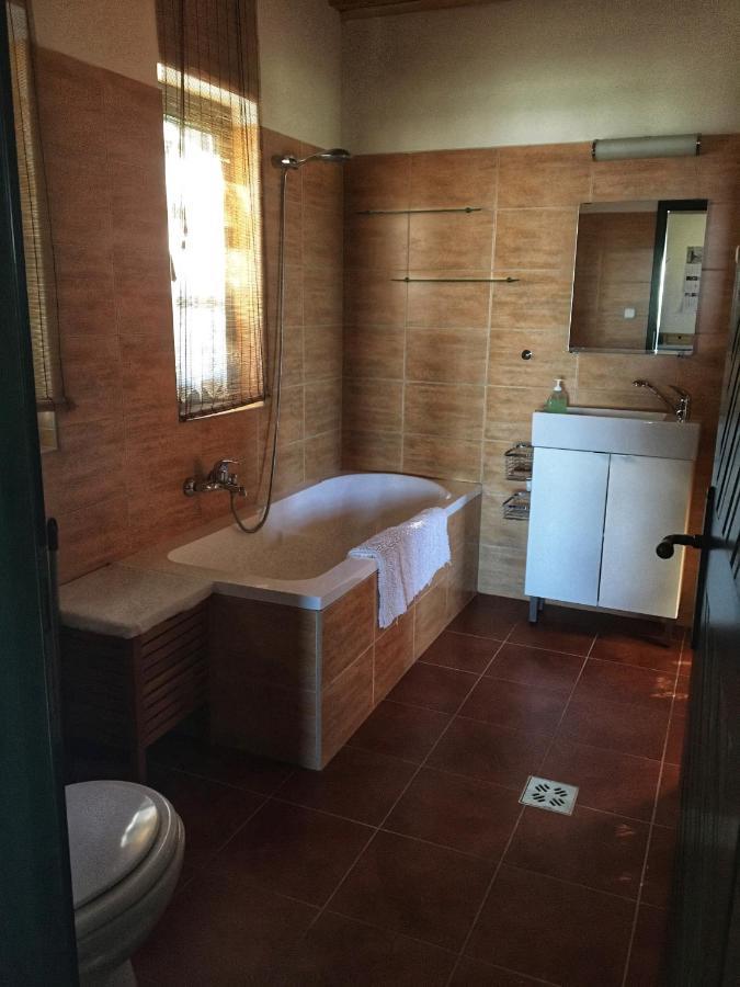 Somlo Wineshop Guesthouse Somlovasarhely Ngoại thất bức ảnh